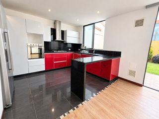 Casa en arriendo en conjunto cerrado — Cota centro, foto 7