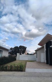 Casa de un piso más altillo en venta — Reserva de San Rafael, vereda El Abra (Cota), foto 2