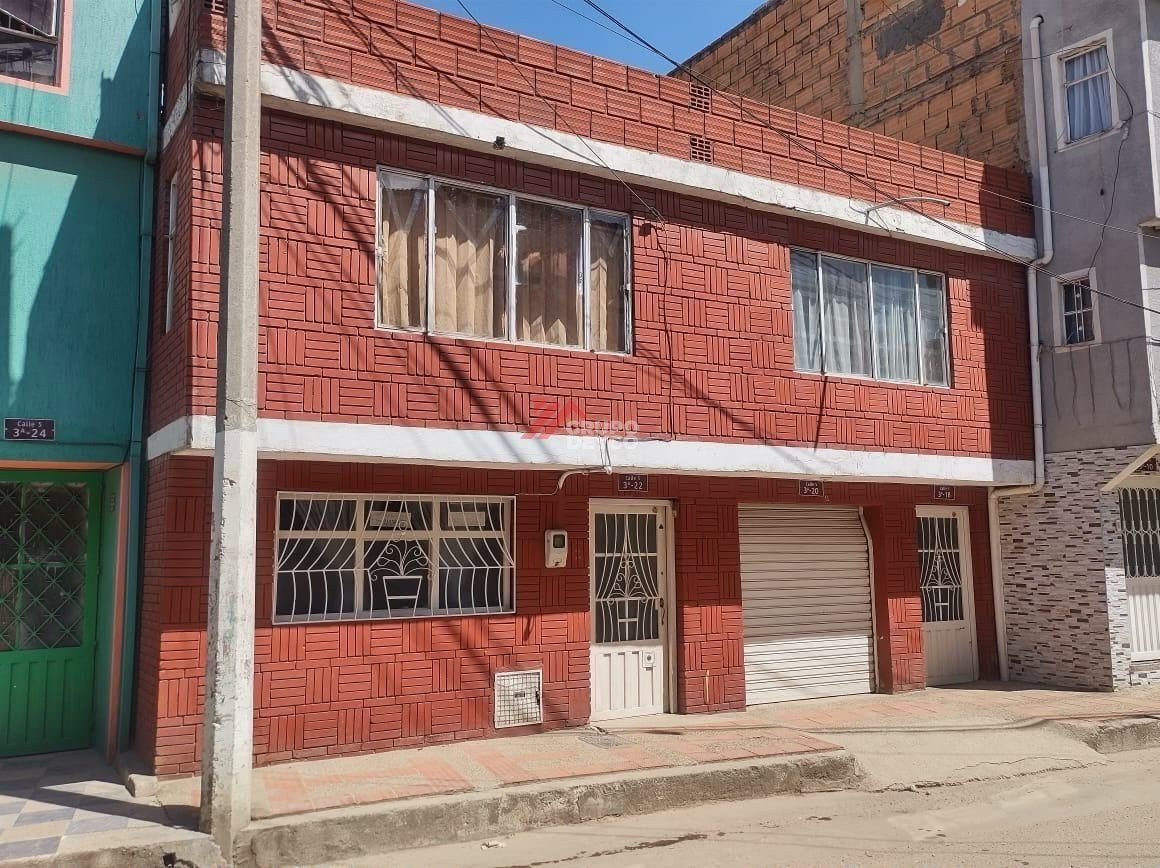 Casa en venta - Barrio El Altico, foto 1