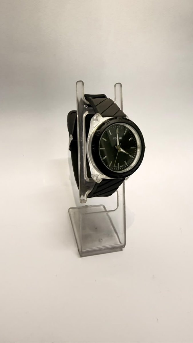 Reloj Femenino Fossil / Diseño Urbano Minimalista En Negro 🖤, foto 1